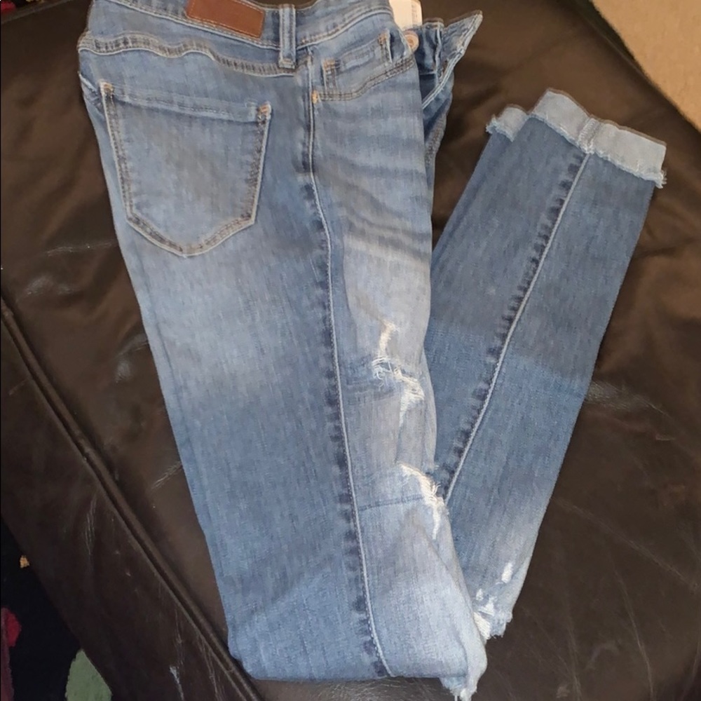 Size double zero hollister jeans